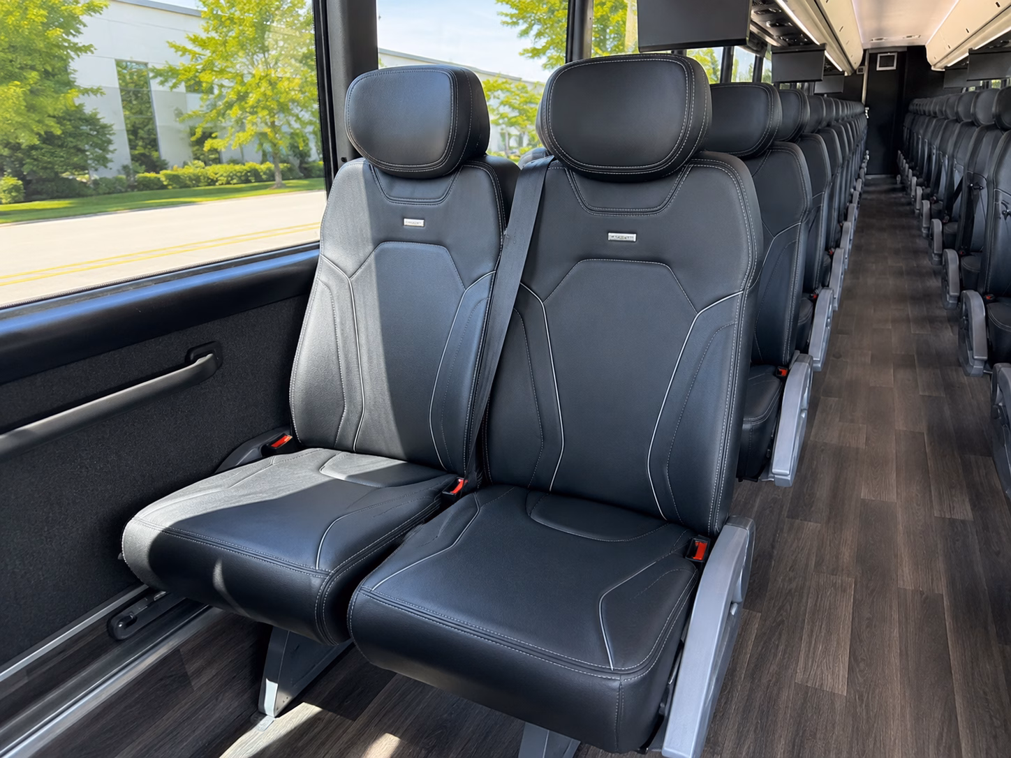 charter buses for conferences trade shows and corporate events at regional venues