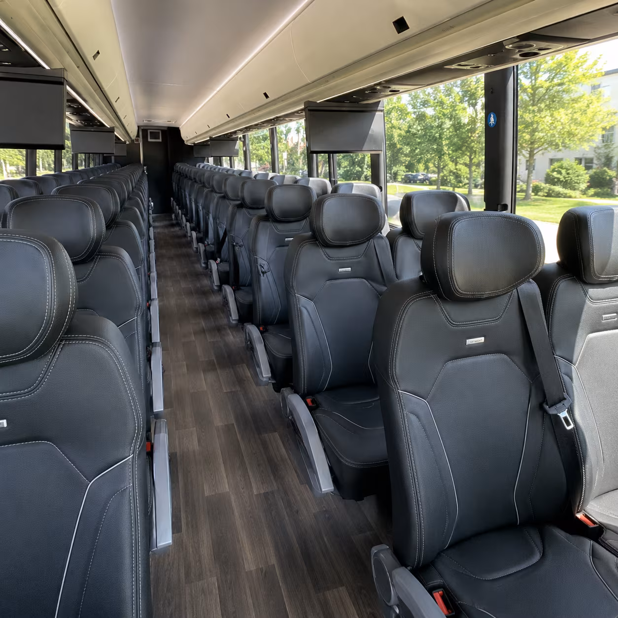 charter buses to yosemite national park for turlock school groups