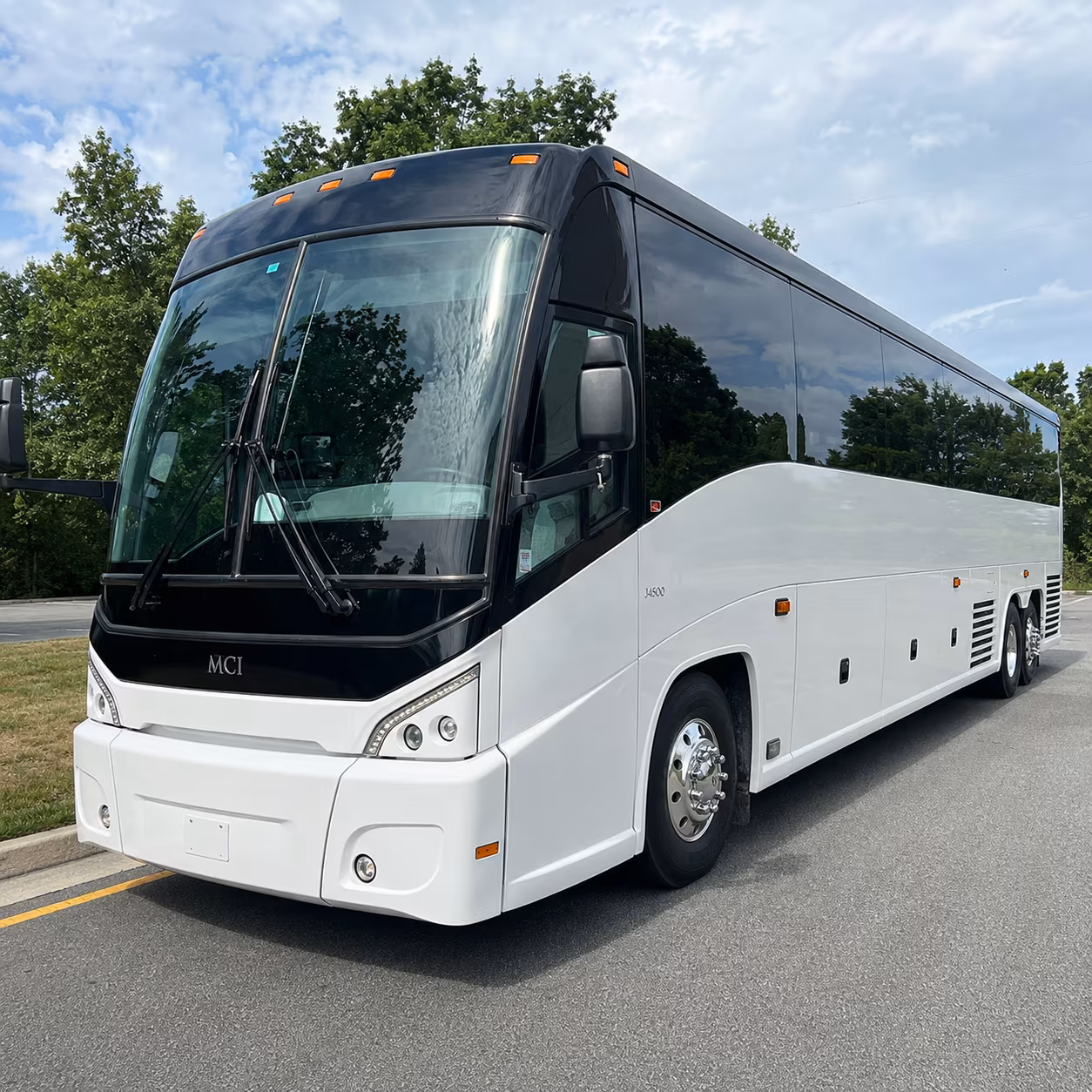 turlock charter bus rental exterior