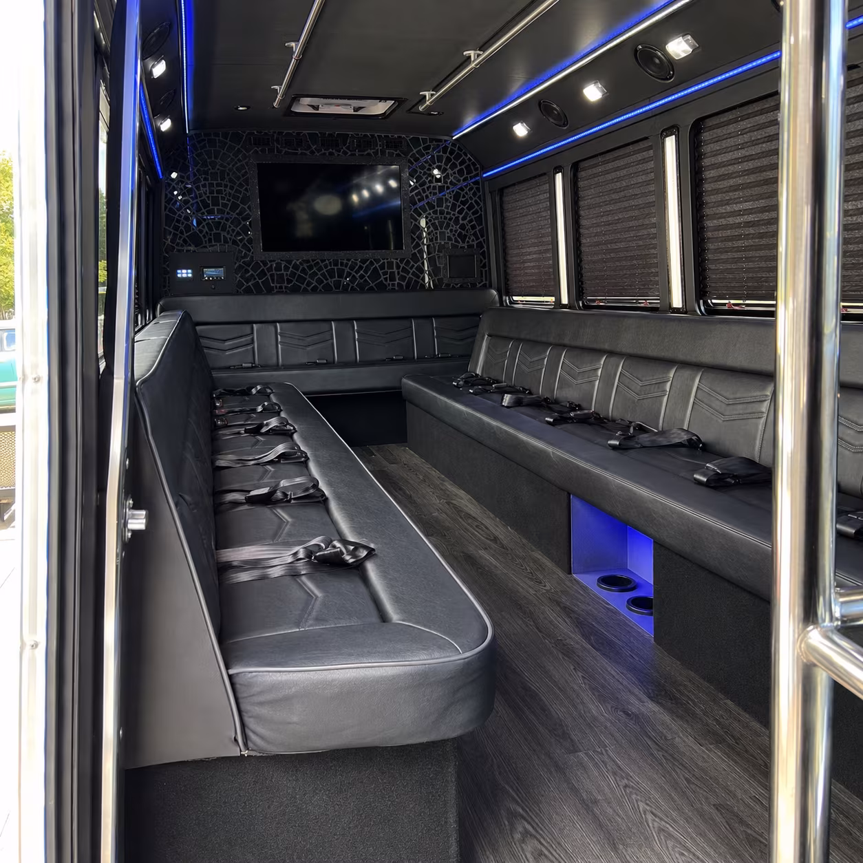 turlock prom transportation